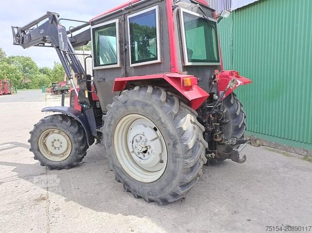 Traktor Belarus MTS 820