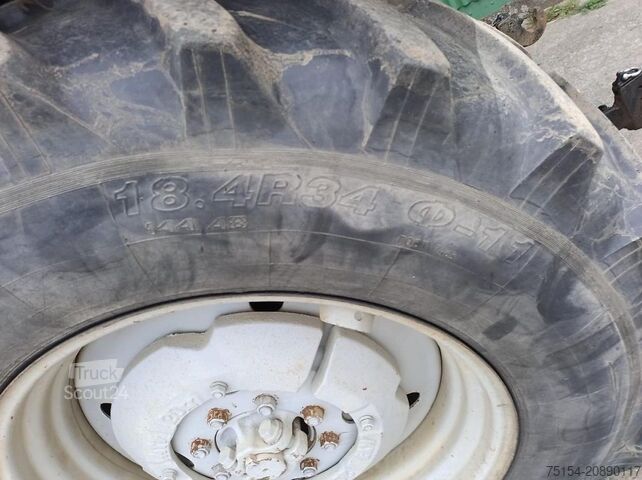 Traktor Belarus MTS 820