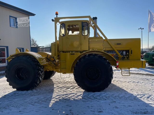 Traktor Kirovets K 701 V12