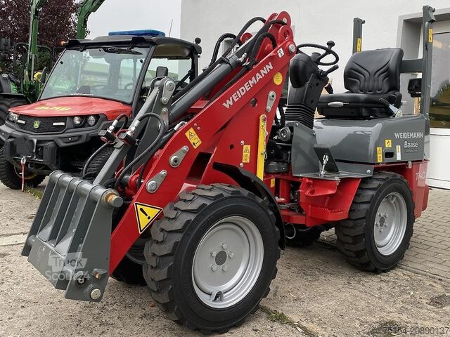 Trator de pátio Weidemann 1140