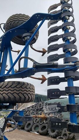 Cultivador Köckerling Allrounder Flatline 750