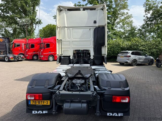 Kötet SZM DAF XF 480 SSC Super Space Mega Lowdeck 250.847KM! ...