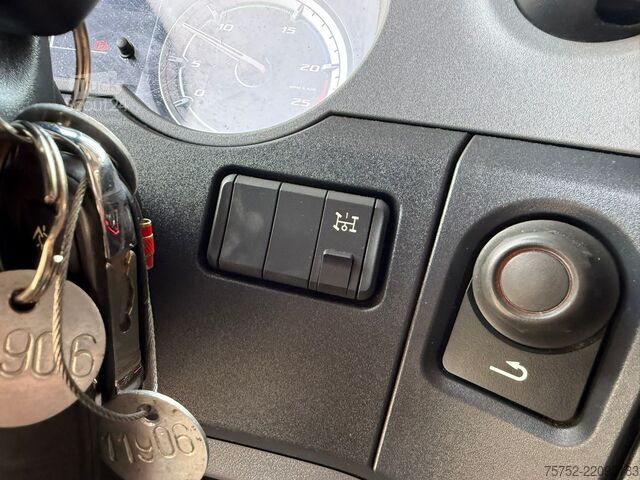 Kötet SZM DAF XF 480 SSC Super Space Mega Lowdeck 250.847KM! ...