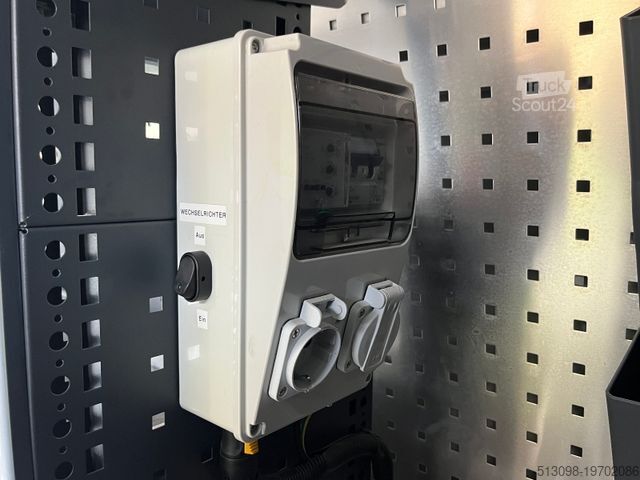 Kastenwagen hoch VOLKSWAGEN CRAFTER 2.0 TDI BOTT REGALS. STANDHZG. NAVI PDC