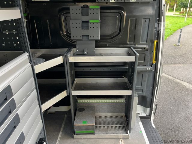 Vans ar augstu jumtu VOLKSWAGEN CRAFTER 2.0 TDI BOTT REGALS. STANDHZG. NAVI PDC