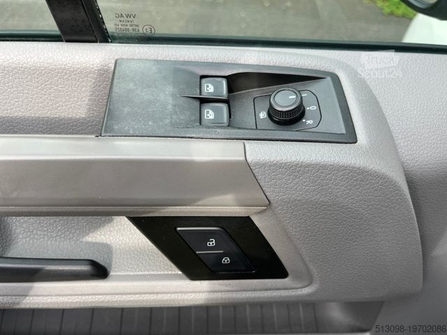 Vans ar augstu jumtu VOLKSWAGEN CRAFTER 2.0 TDI BOTT REGALS. STANDHZG. NAVI PDC