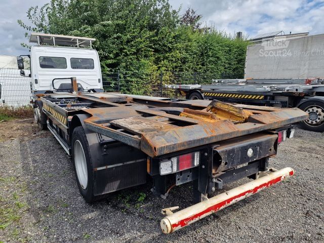 Φορτηγό εναλλασσόμενου αμαξώματος MERCEDES-BENZ Kamag WBH 25 SZM/ Umsetzer/Sattelplatte/103TKM/