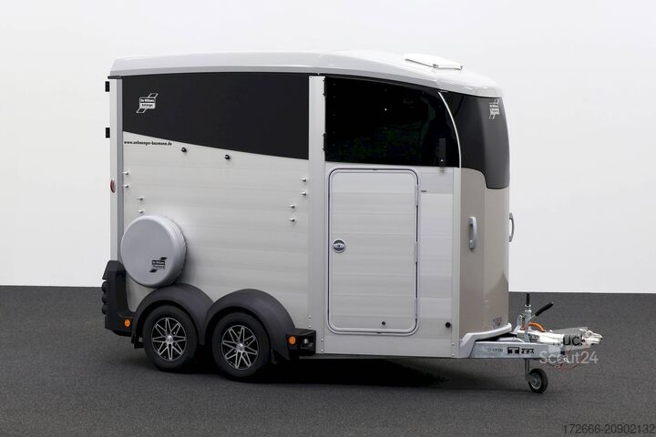 Remorque de transport de chevaux Ifor Williams HBX 506 | SILBER+SATTELKAMMER +POLSTER + 3.BREMSLEUCHTE