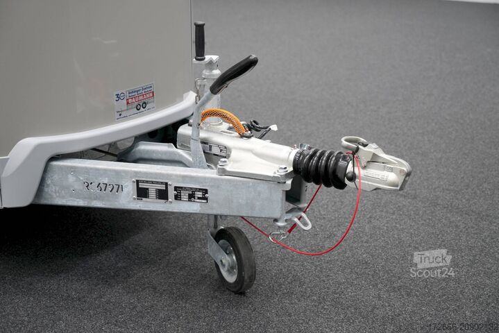 Remorque de transport de chevaux Ifor Williams HBX 506 | SILBER+SATTELKAMMER +POLSTER + 3.BREMSLEUCHTE