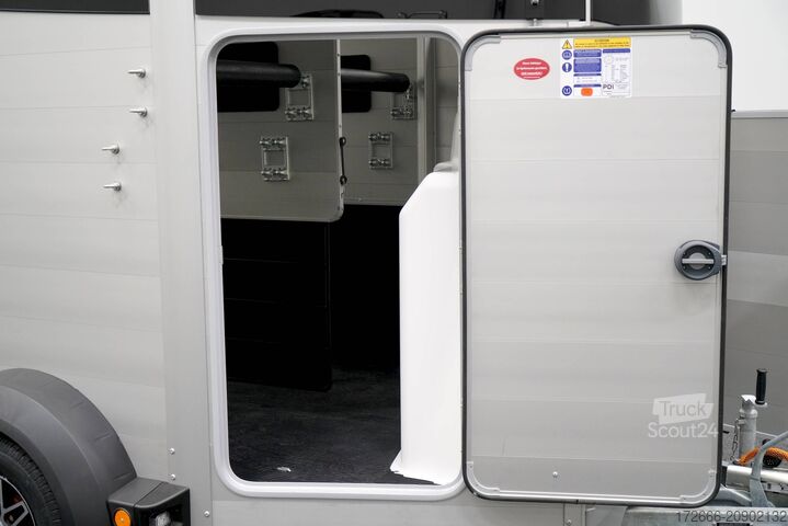 Remorque de transport de chevaux Ifor Williams HBX 506 | SILBER+SATTELKAMMER +POLSTER + 3.BREMSLEUCHTE