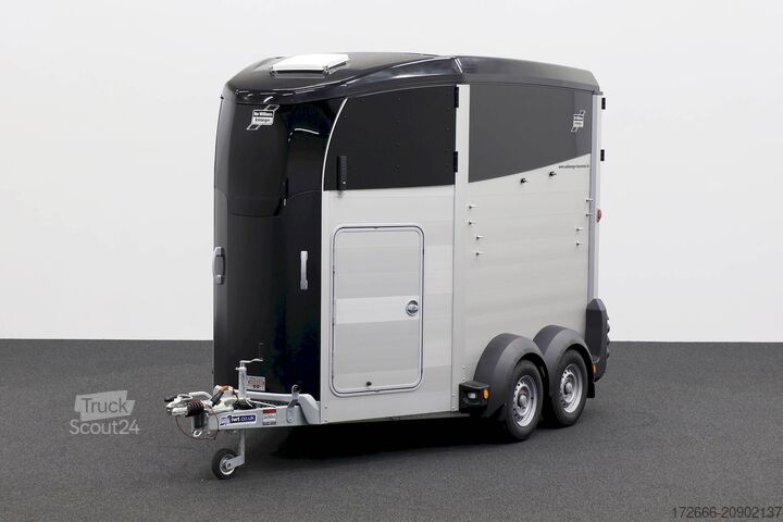 Remorque de transport de chevaux Ifor Williams HBX 506 | SCHWARZ+SATTELKAMMER +POLSTER + 3.BREMSLEUCHTE