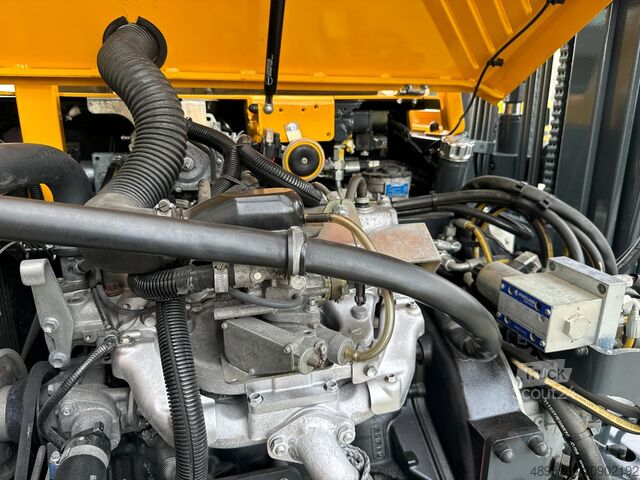 4-vejs gaffeltruck Combilift CB3000// LPG // 2017 year /Toyota engine