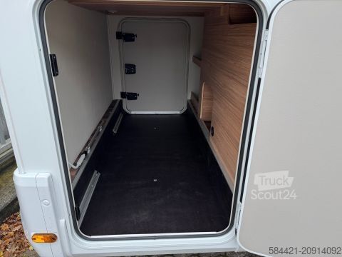 Félintegrált lakóautó Weinsberg CaraCompact 600 MEG EDITION [PEPPER] *Care-Drive-Paket*Rahmenfenst*