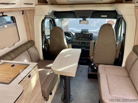 Pusiau integruotas kemperis Eura Mobil Profila T 726 EF 170 PS * 4,5 t * Automatik