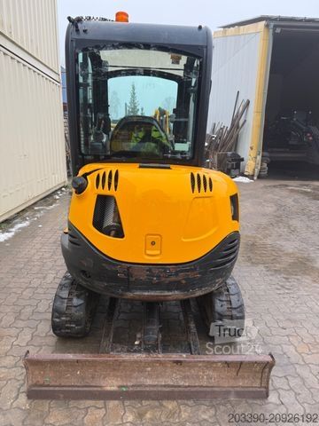 Μίνι εκσκαφέας JCB 8026 CTS / 2021 BJ / 1.375 H / 3 x Löffel
