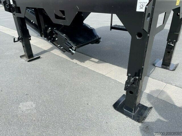 друго  Red Rhino R5000ES Backenbrecher SOFORT VERFÜGBAR