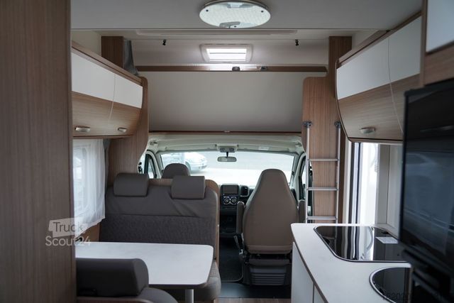 Alkóvos lakókocsi CARADO A 464 PRO (47) SAT, TV, Navi, Markise