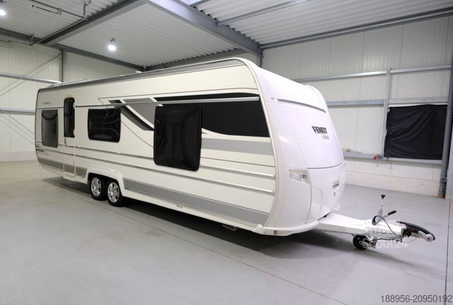 Caravane FENDT Saphir 700/Festbett+Rundsitzgruppe/Klimaanlage