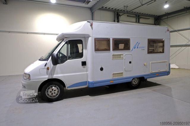 Autorulotă semi-integrată BÜRSTNER Marano T 580/Festbett/Klimaanlage/che