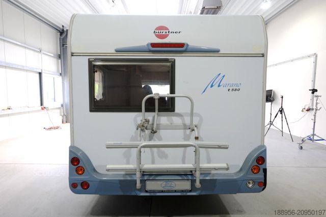 Autorulotă semi-integrată BÜRSTNER Marano T 580/Festbett/Klimaanlage/che