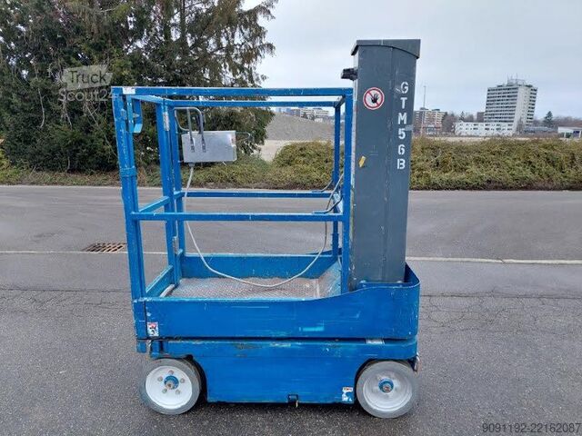 Plataforma elevadora SkyJack SJ12