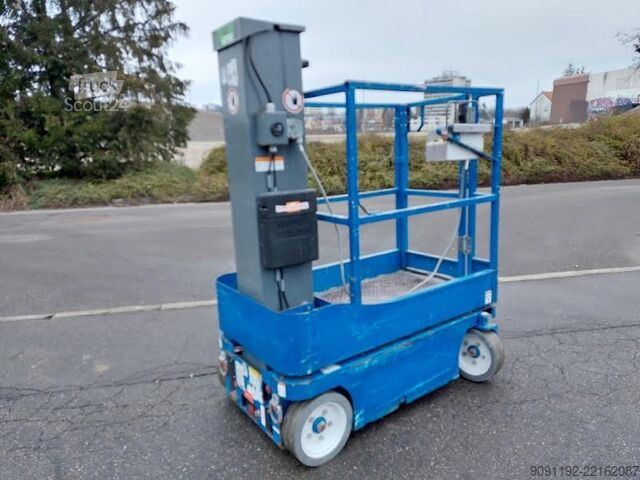 Plataforma elevadora SkyJack SJ12