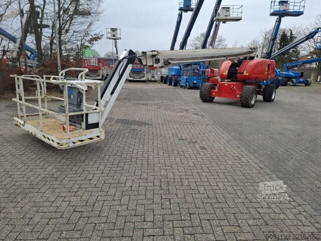 Platforma telescopică JLG 860SJ