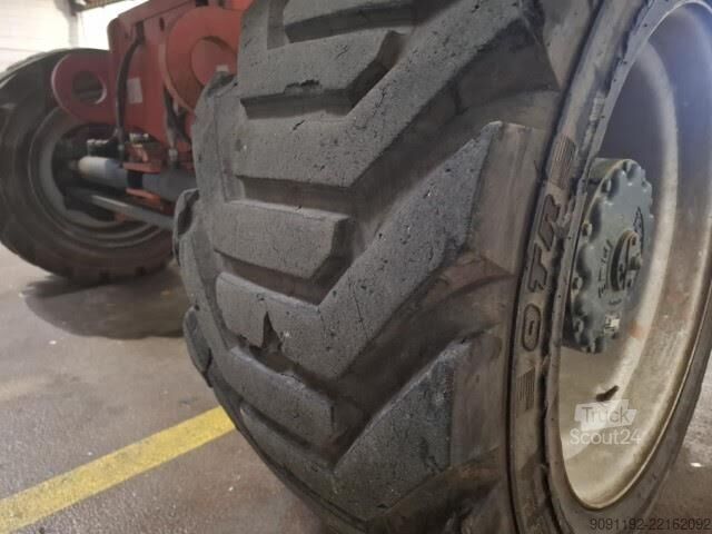 Teleskopinė platforma JLG 860SJ