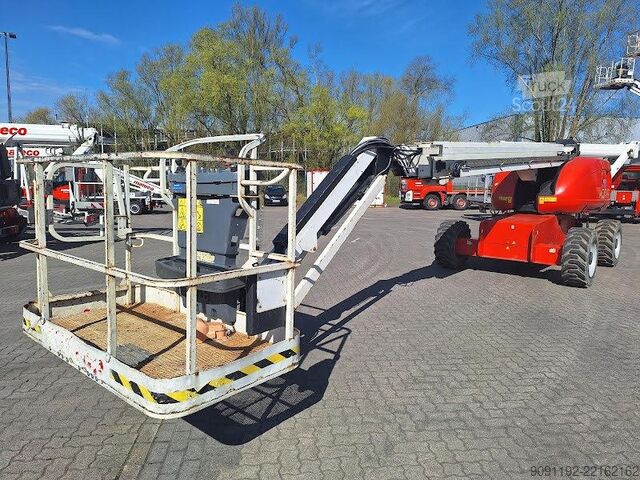 Platforma telescopică JLG 660SJ