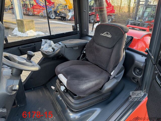 Frontgaffeltruck Linde H 35 T 02 EVO