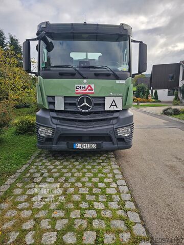 Abrollkipper Mercedes-Benz Lkw