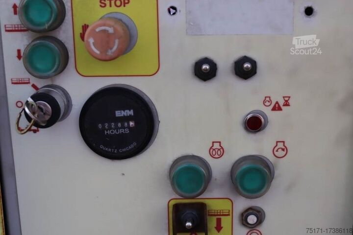 Scissor lift MEC 3392RT-T Diesel, 4x4 Drive, 12m Working Height, 12