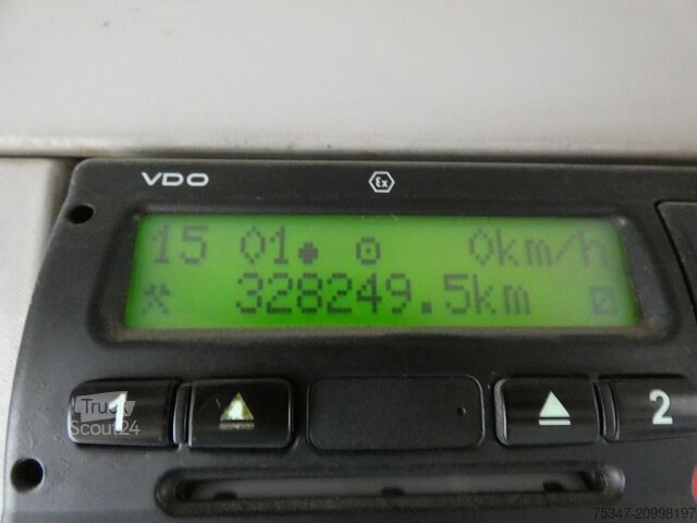 Betonmixer vrachtwagen Astra HD8 8448