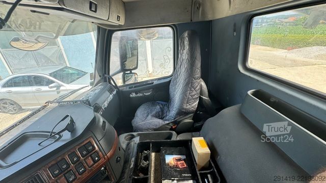 Kipper LKW VOLVO FM 440 6x2 R Kipper Euro 3 Bj 2008