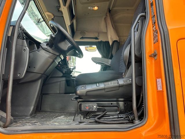 Standardowy ciągnik siodłowy MERCEDES-BENZ Actros 1845 Nebenantrieb Schubbodenhydraulik ACC