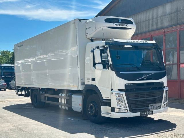 Рефрижераторный грузовик VOLVO FM330 E6D Tiefkühler 8,20m Thermoking T1200 ACC
