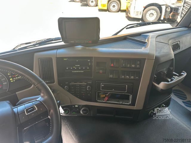 Рефрижераторный грузовик VOLVO FM330 E6D Tiefkühler 8,20m Thermoking T1200 ACC