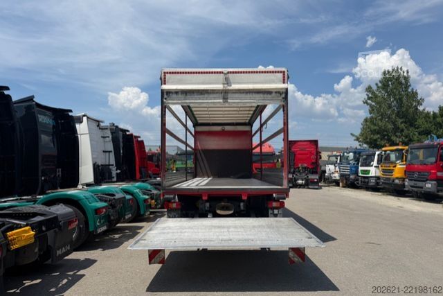 شاحنة مسطحة RENAULT Wide 26.430 6x2