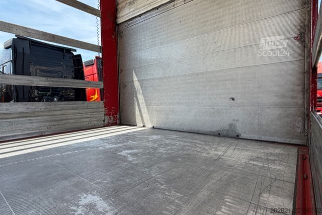 شاحنة مسطحة RENAULT Wide 26.430 6x2
