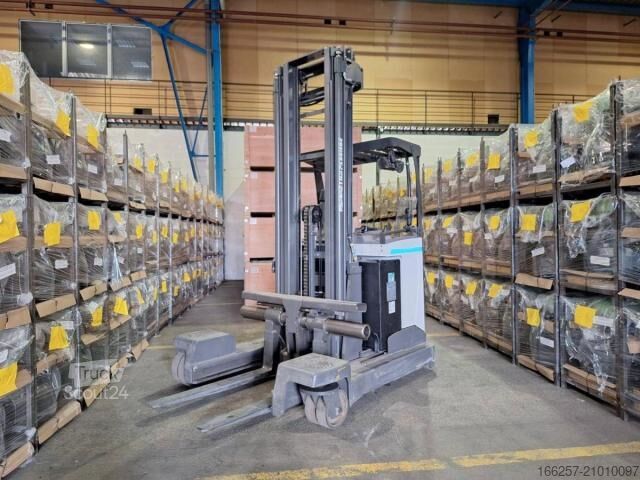 Chariot élévateur multidirectionnel  250DTFVRE635UFW