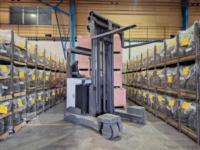 Chariot élévateur multidirectionnel  250DTFVRE635UFW