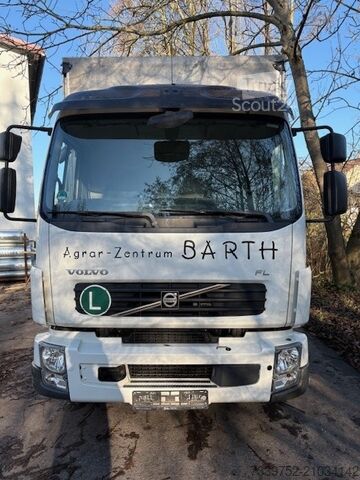 Camion plateau avec bâche Volvo FL 240 4x2R