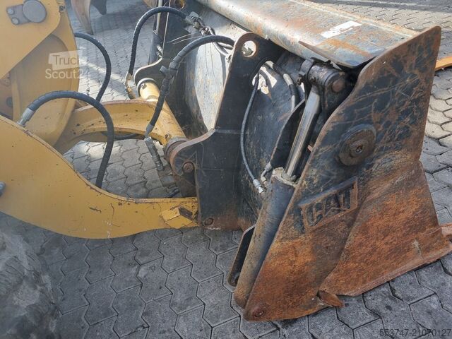 Lader Caterpillar 906H