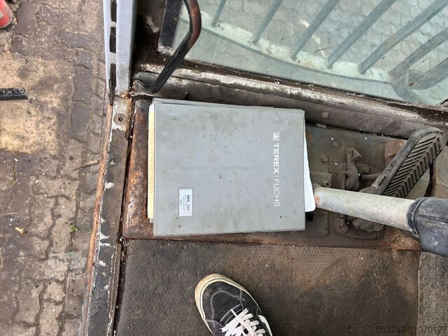 Wielgraafmachine Fuchs Terex Fuchs MHL 331