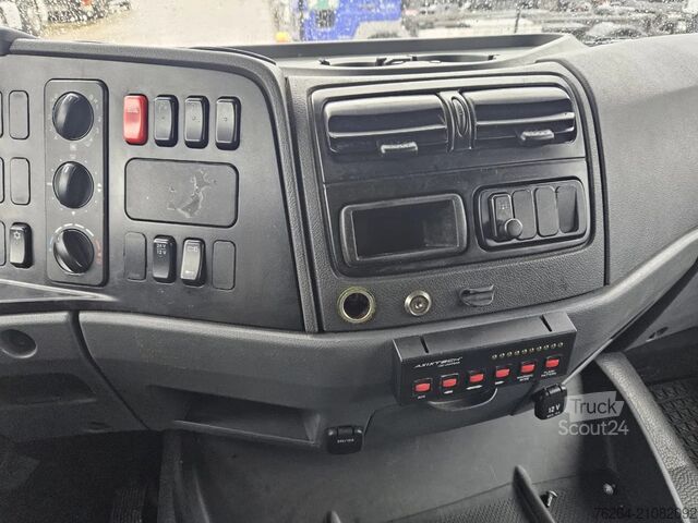 Chassis met cabine Mercedes-Benz Atego 1224 Chassis cabine PTO(2)