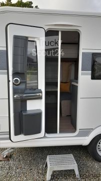 Τροχόσπιτο Hobby OnTour 390 SF Mod.2026 1500kg Bugfenster