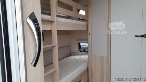 Τροχόσπιτο Hobby De Luxe 490 KMF Modell 2025,  TV-Halter, 1800 kg