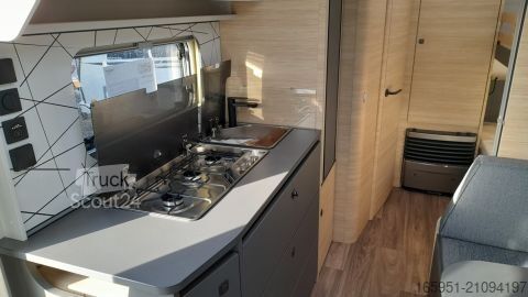Caravan Fendt Apero 560 SKM Dusche, 2000kg, TV Halter
