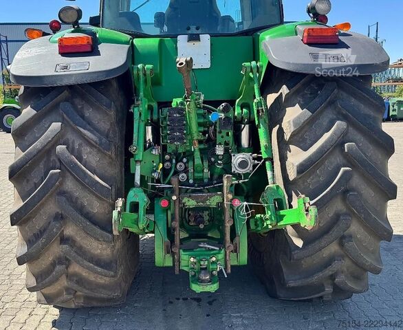 Traktori John Deere 8430
