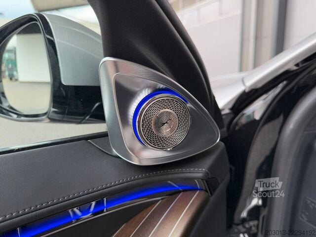 Furgon MAYBACH Mercedes Benz S680 Maybach V12 High-End -Paket